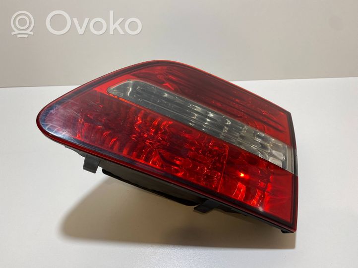 Fiat Stilo Takaluukun takavalot 51717942