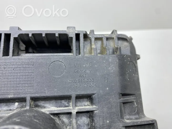 Audi A3 S3 A3 Sportback 8P Battery box tray 1K0915333