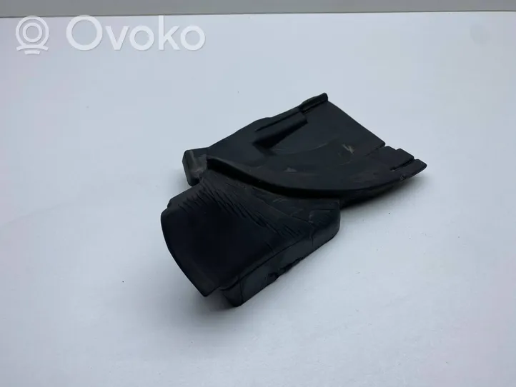 BMW 7 F01 F02 F03 F04 Supporto/guarnizione in poliuretano espanso del parafango 9131196