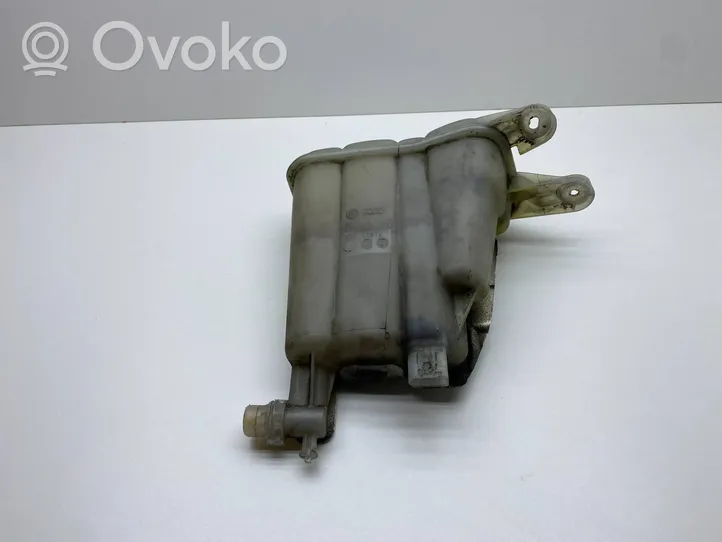 Audi Q5 SQ5 Serbatoio di compensazione del liquido refrigerante/vaschetta 8K0121405F