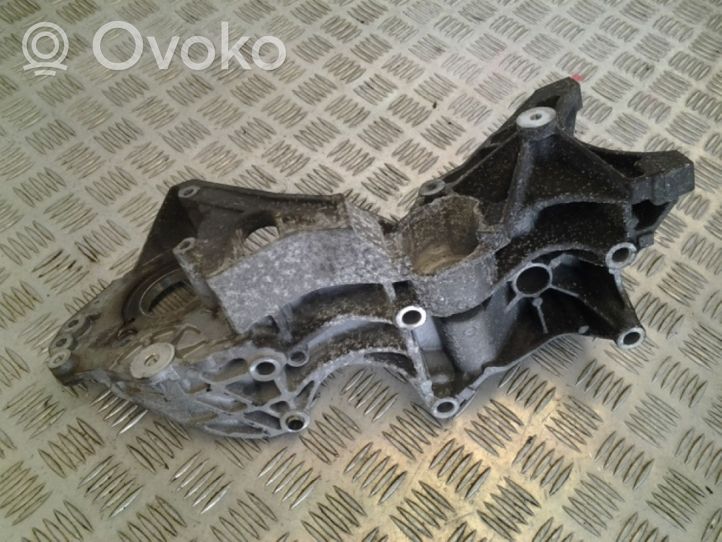 Audi S5 Facelift Engine mounting bracket 03L903143R