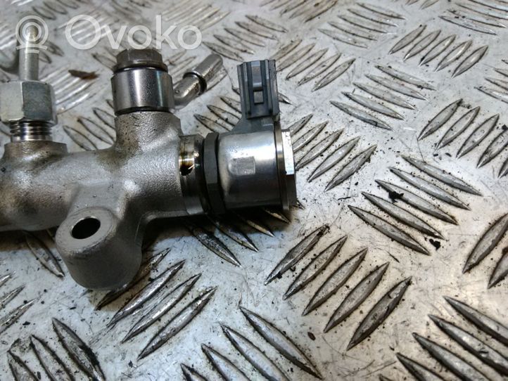 Volvo XC60 Fuel pressure sensor 31303612