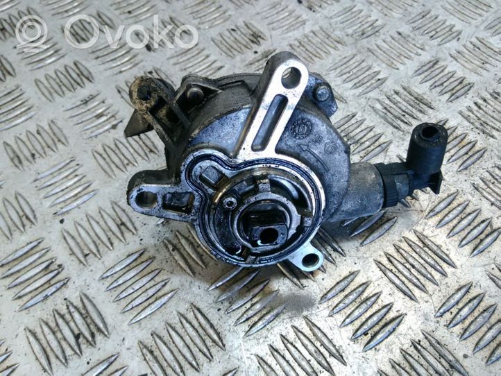 Volvo V70 Alipainepumppu 30731825