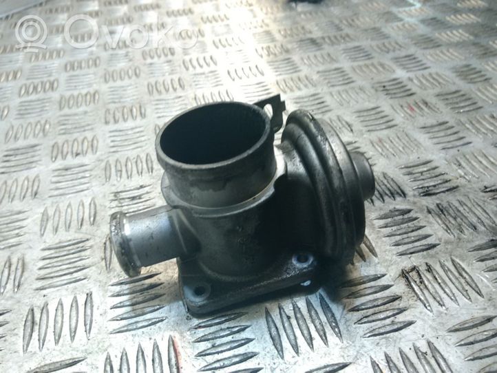 BMW 3 E46 Soupape vanne EGR 778545204