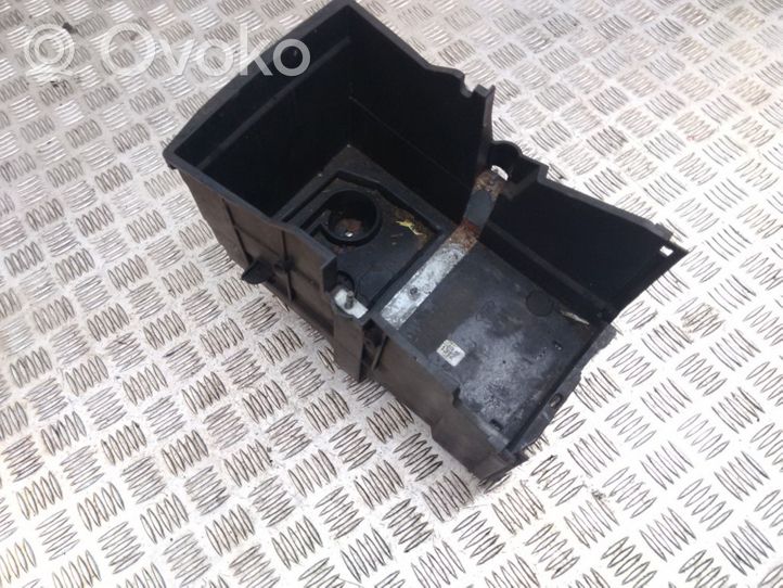 Ford Focus Battery box tray 4M5110723BC