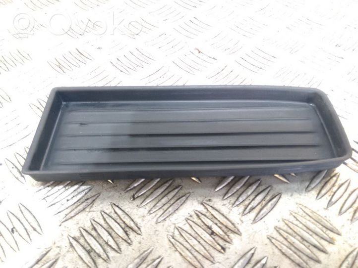 BMW 3 F30 F35 F31 Kita salono detalė 9227902