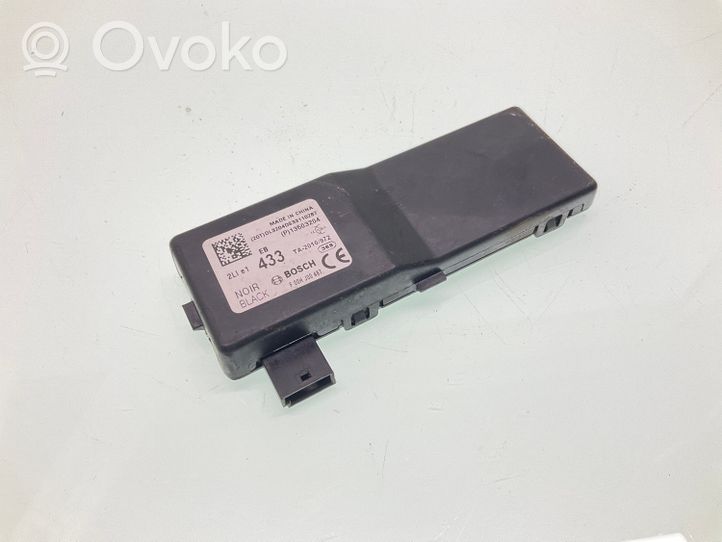 Opel Mokka X Aerial antenna amplifier 13503204