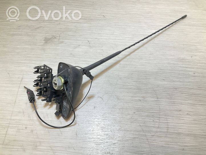 BMW 1 E82 E88 Antena radiowa 6925356