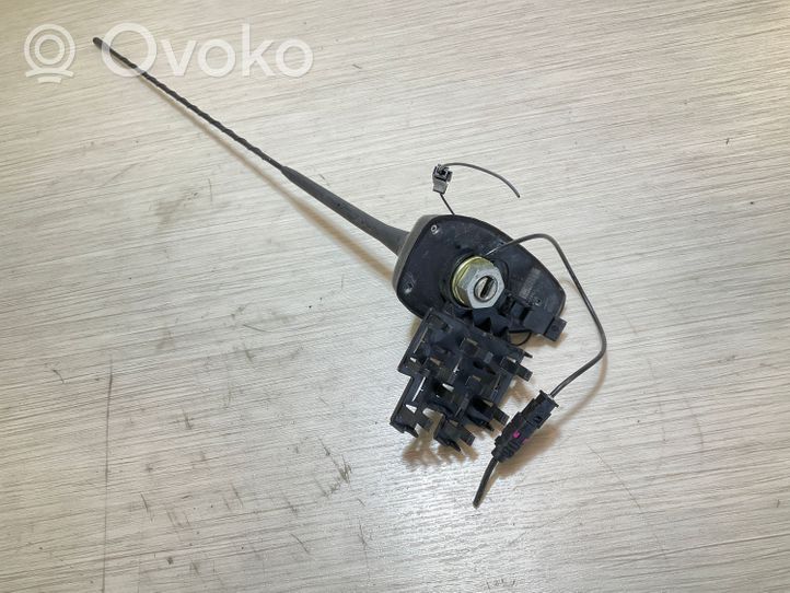 BMW 1 E82 E88 Antena radiowa 6925356