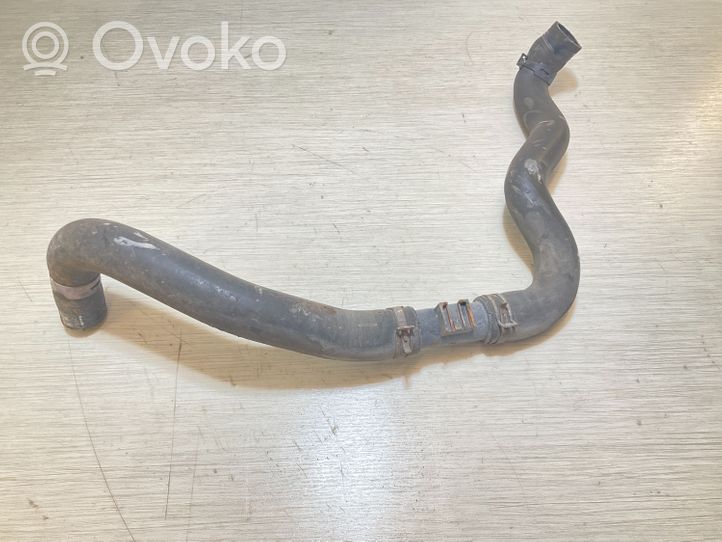 Nissan Qashqai+2 Tuyau de liquide de refroidissement moteur 