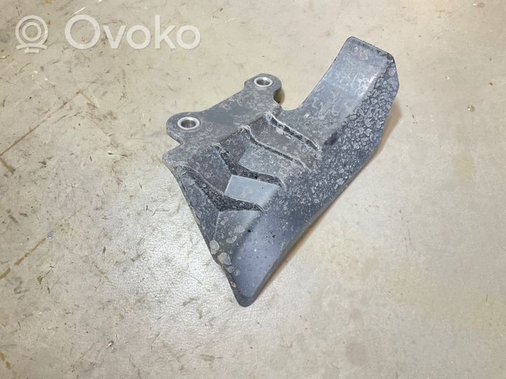 Volvo XC40 Radiatoru dekoratīvā apdare 31492734