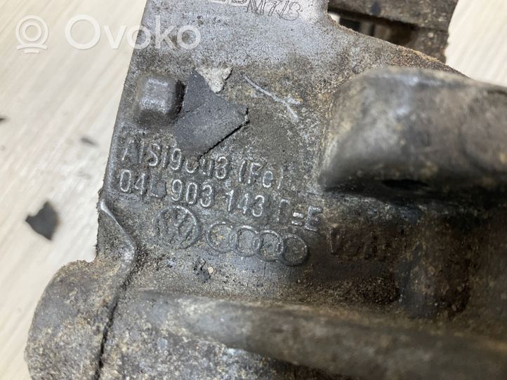 Audi Q3 8U Polttoainepumpun kiinnike 04L903143