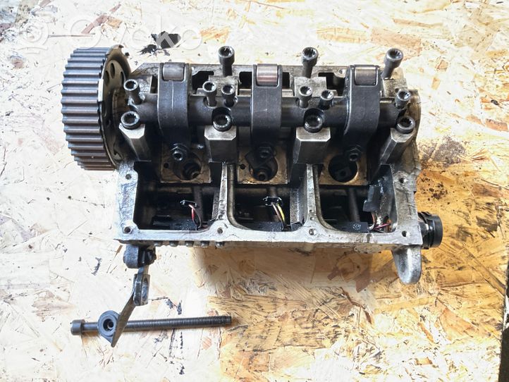 Volkswagen Cross Polo Engine head 046103373H