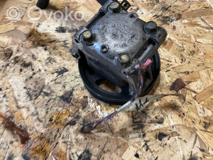 Jaguar S-Type Pompe de direction assistée 9901611129