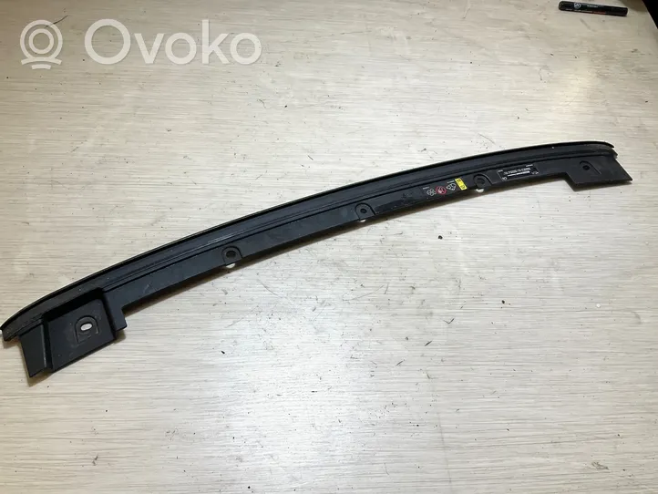 Volvo XC40 Pannello di supporto del radiatore (usato) 31457352