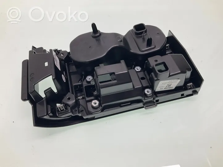 Volvo XC40 Autres éléments de console centrale 31469013