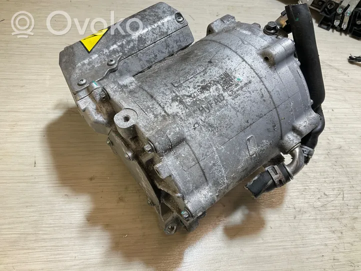 Volvo XC40 Motore elettrico per auto P32257268