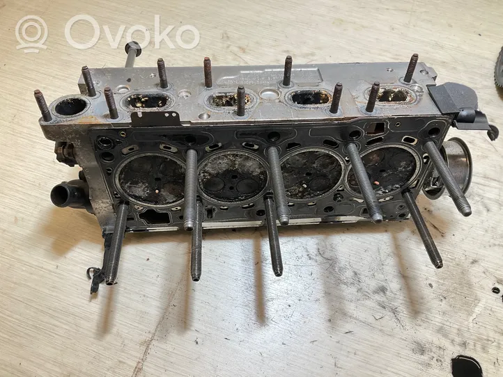 Volkswagen Golf VII Engine head 04L103313E