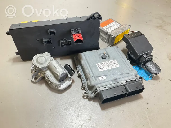 Mercedes-Benz Sprinter W906 Komputer / Sterownik ECU i komplet kluczy A6461501000