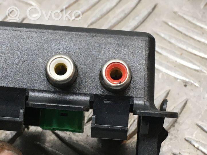 Citroen C5 Câble adaptateur AUX 9659681580