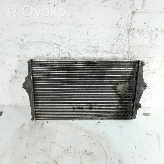 Volvo V70 Intercooler air channel guide 9161207A