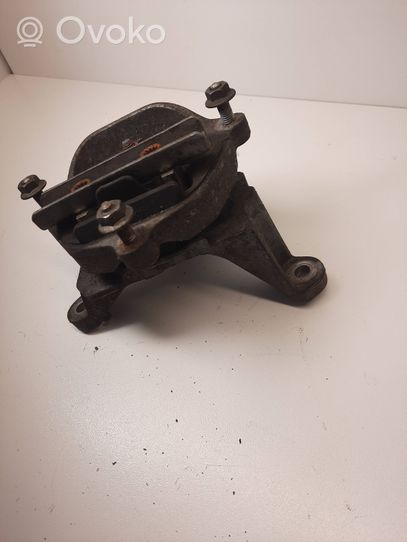 Audi A4 S4 B8 8K Supporto della scatola del cambio 8K0399115