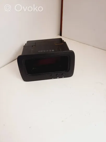 Hyundai Elantra Pantalla/monitor/visor 9590028000