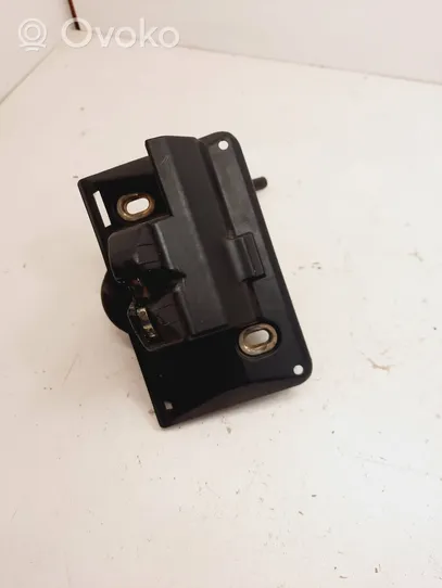 Mercedes-Benz E W210 Loading door lock 