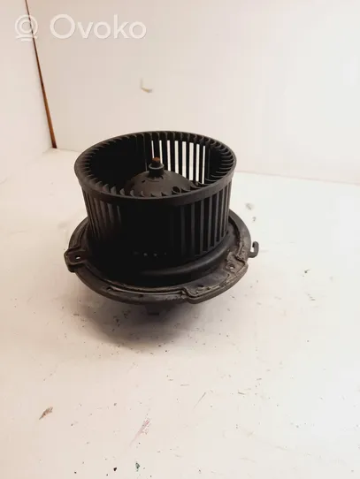 Volkswagen PASSAT B4 Soplador/ventilador calefacción 357820021