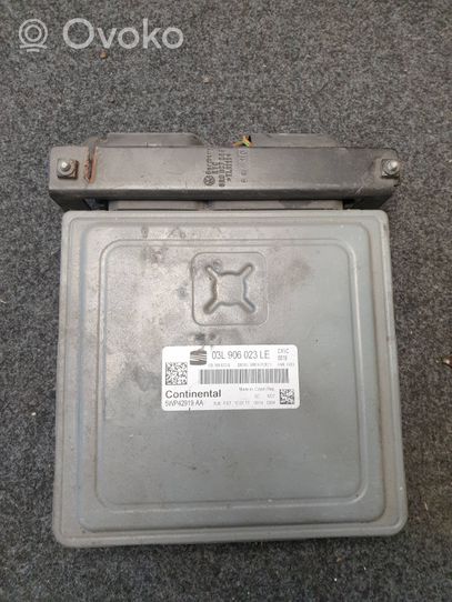 Volkswagen Golf VI Calculateur moteur ECU 03L906023LE