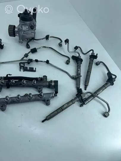 Audi A8 S8 D4 4H Fuel injection system set 0445010675