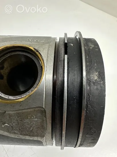 Audi A7 S7 4G Piston avec bielle CRT