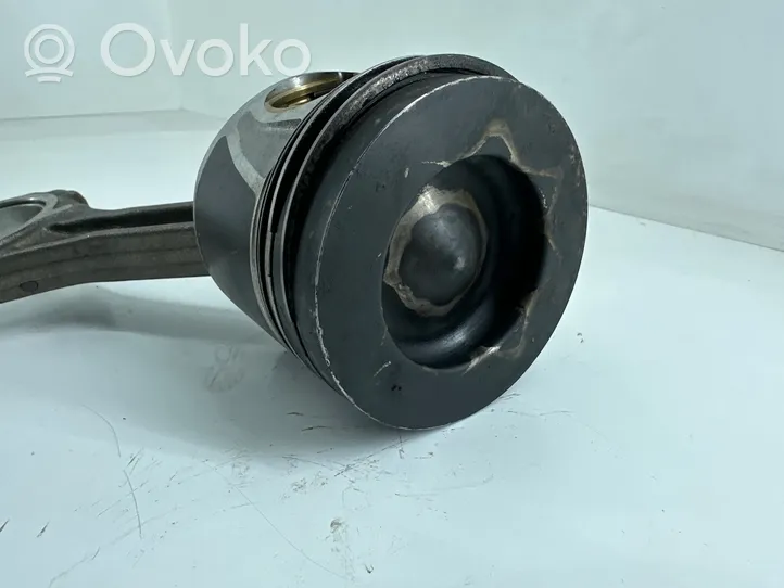 Audi A7 S7 4G Piston with connecting rod CRT