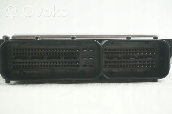 Skoda Superb B6 (3T) Sterownik / Moduł ECU 03L906018CK