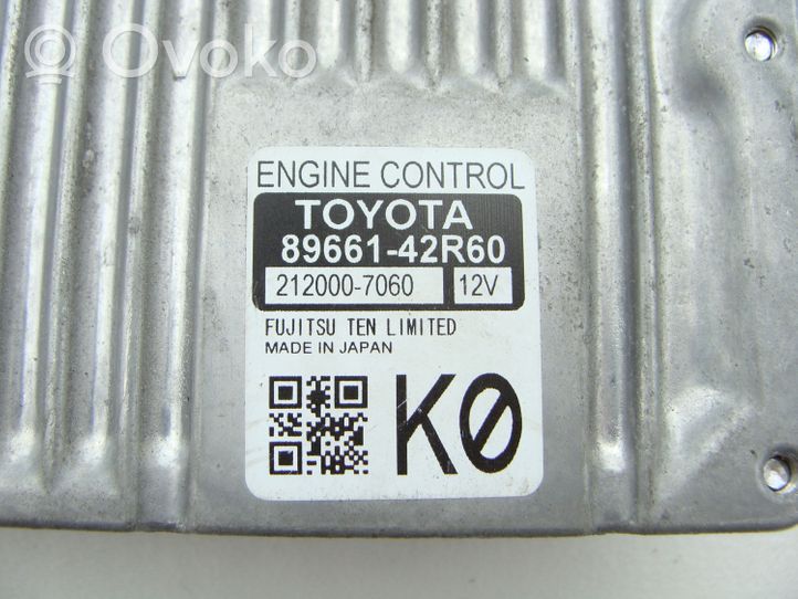 Toyota RAV 4 (XA30) Sterownik / Moduł ECU 8966142R60