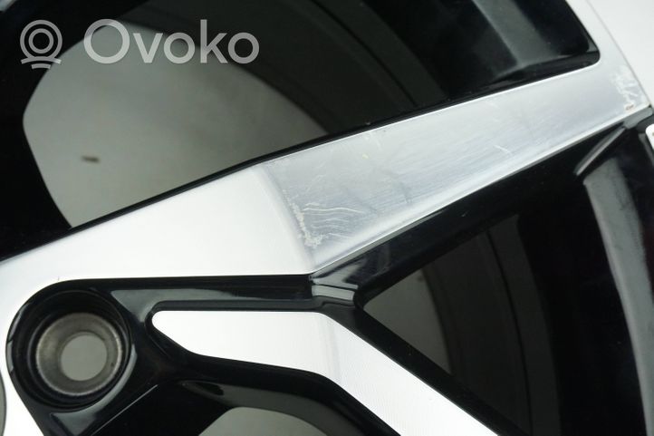 Volvo V60 Felgi aluminiowe R18 32209776