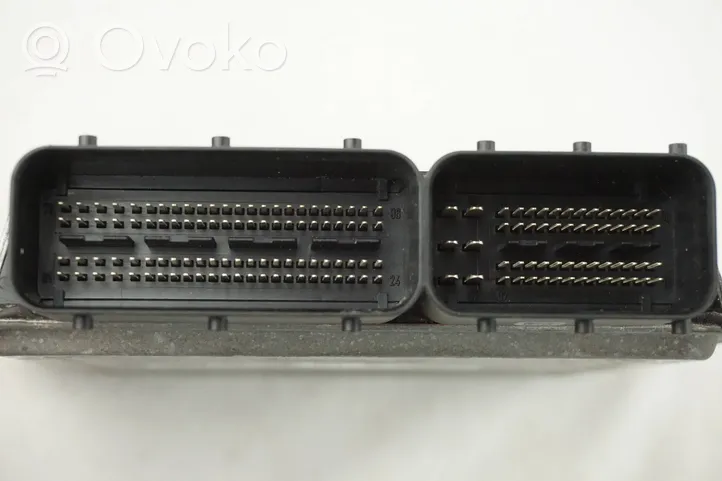 Dodge Grand Caravan Sterownik / Moduł ECU P68000126AC