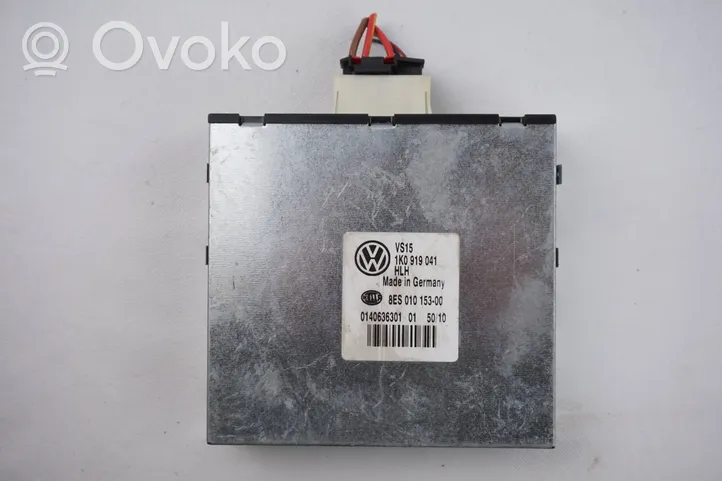 Volkswagen Golf VI Kiti valdymo blokai/ moduliai 8ES01015300