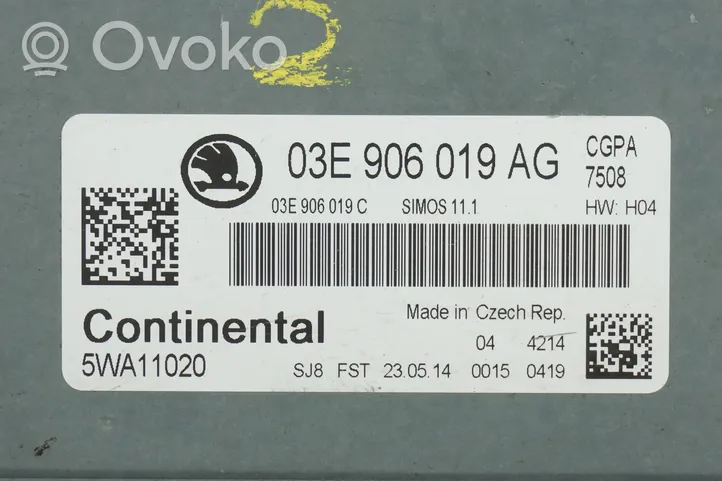 Skoda Praktik (5J8) Calculateur moteur ECU 03E906019AG