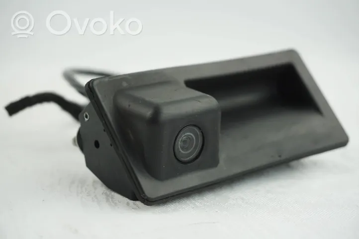 Volkswagen Tiguan Rear view/reversing camera 5N0827566A