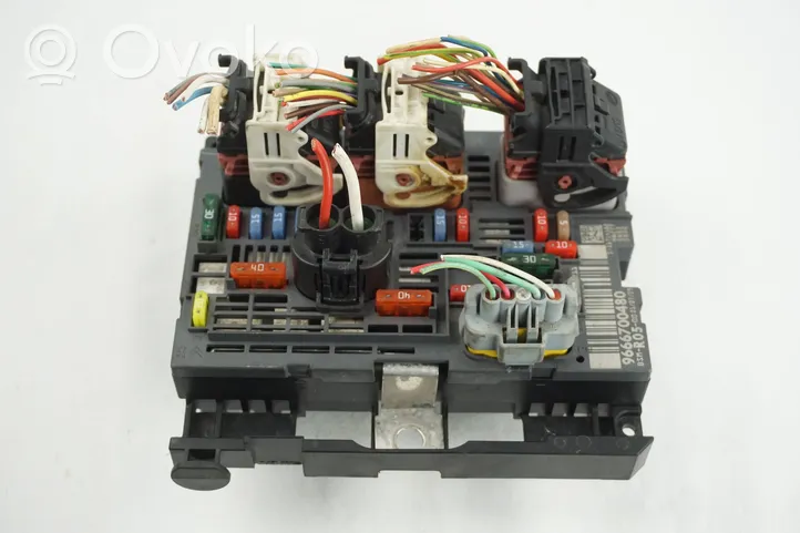 Peugeot 308 Komputer / Sterownik ECU i komplet kluczy 9666700480