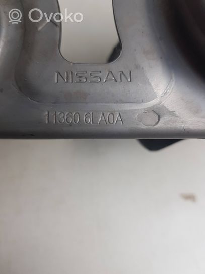 Nissan Qashqai J12 Supporto di montaggio del motore 113606LA0A