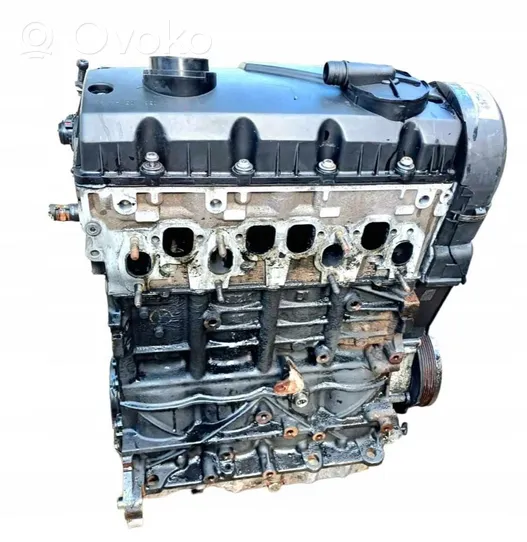 Volkswagen Touran III Culasse moteur 