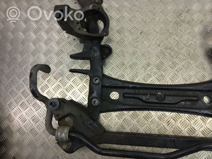 BMW X3 F25 Sottotelaio anteriore 2121644