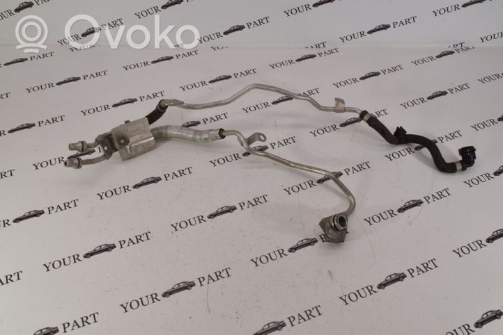 BMW 5 F10 F11 Variklio aušinimo vamzdelis (-ai)/ žarna (-os) 8514229