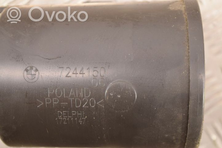 BMW 1 F20 F21 Aktiivihiilisuodattimen polttoainehöyrysäiliö 7244150