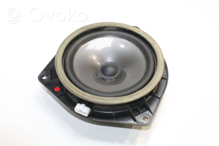 Lexus RX 450H Takaoven kaiutin 861600E170