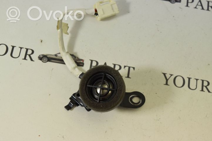 Lexus RX 330 - 350 - 400H Etuoven diskanttikaiutin 861600E160