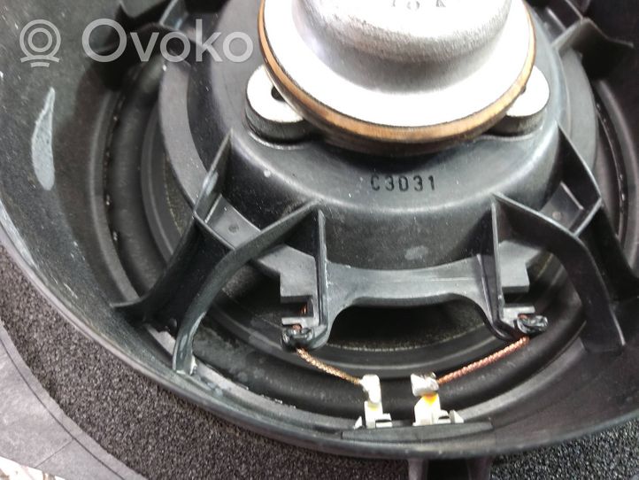 Lexus RX 300 Takaoven kaiutin 86160-48110