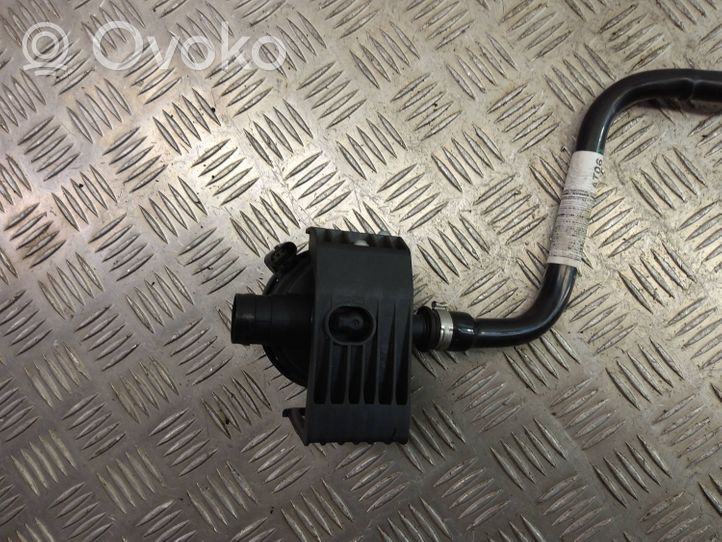 BMW X1 F48 F49 Valvola sfiato del serbatoio 7333301